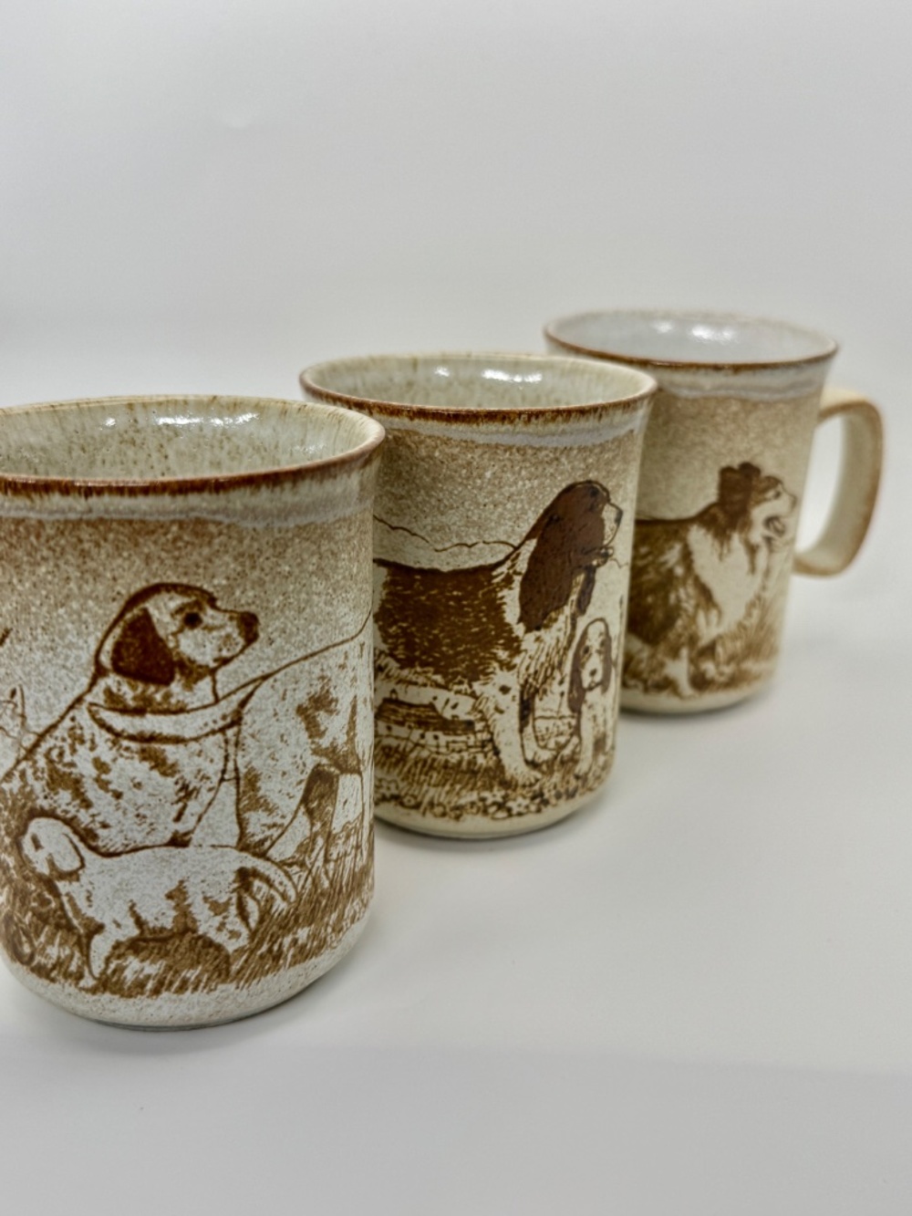 Duncan Ceramics Mugs (3) DOGS + PUPPIES Glazed Stoneware Speckled Beige Scotland